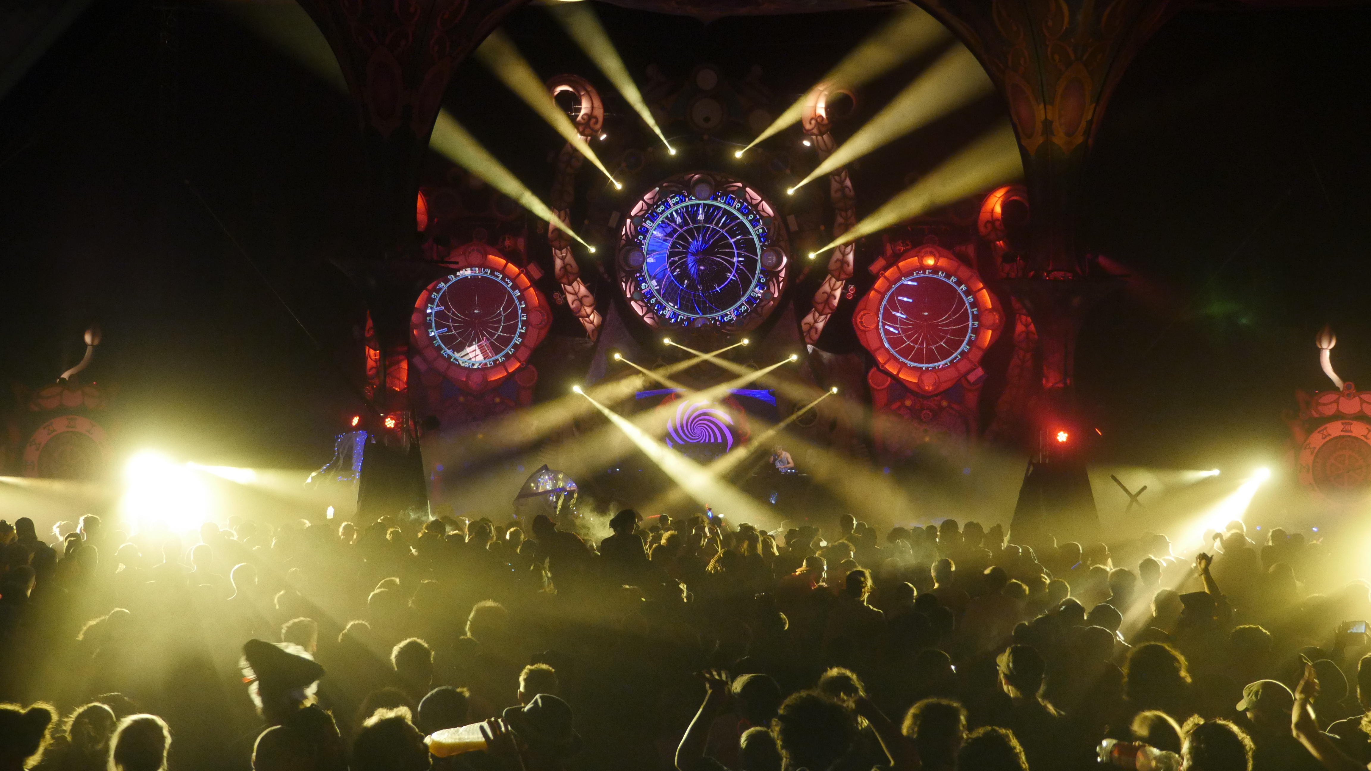 Hadra Trance / Itchy and Scratchy Live